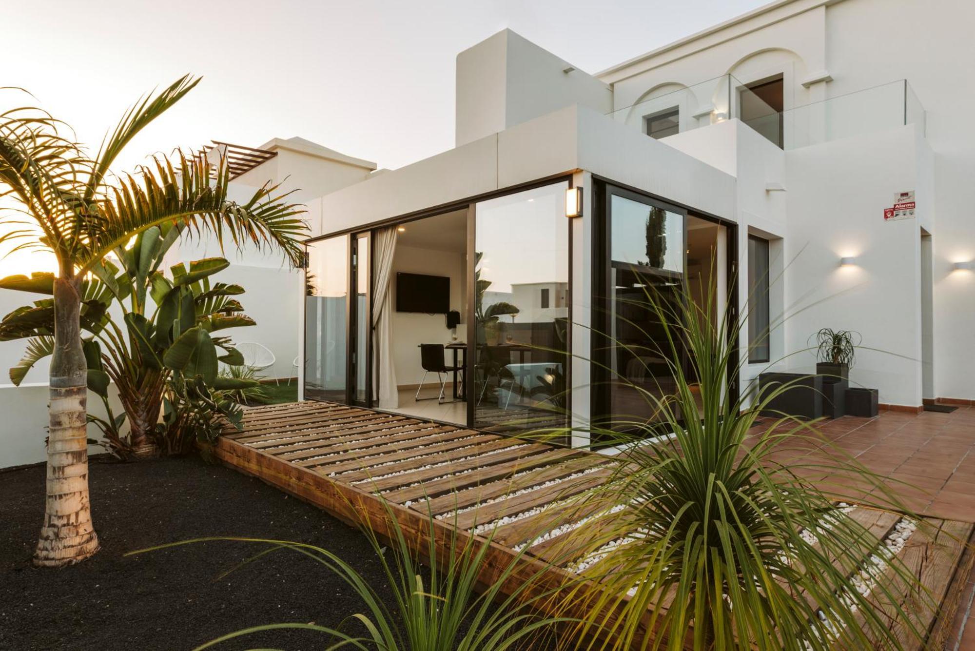 Villa Faro Playa Blanca  Exterior photo